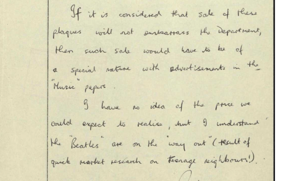 Handwritten note discussing sale of plaques, advertisements, and Beatles market research.
